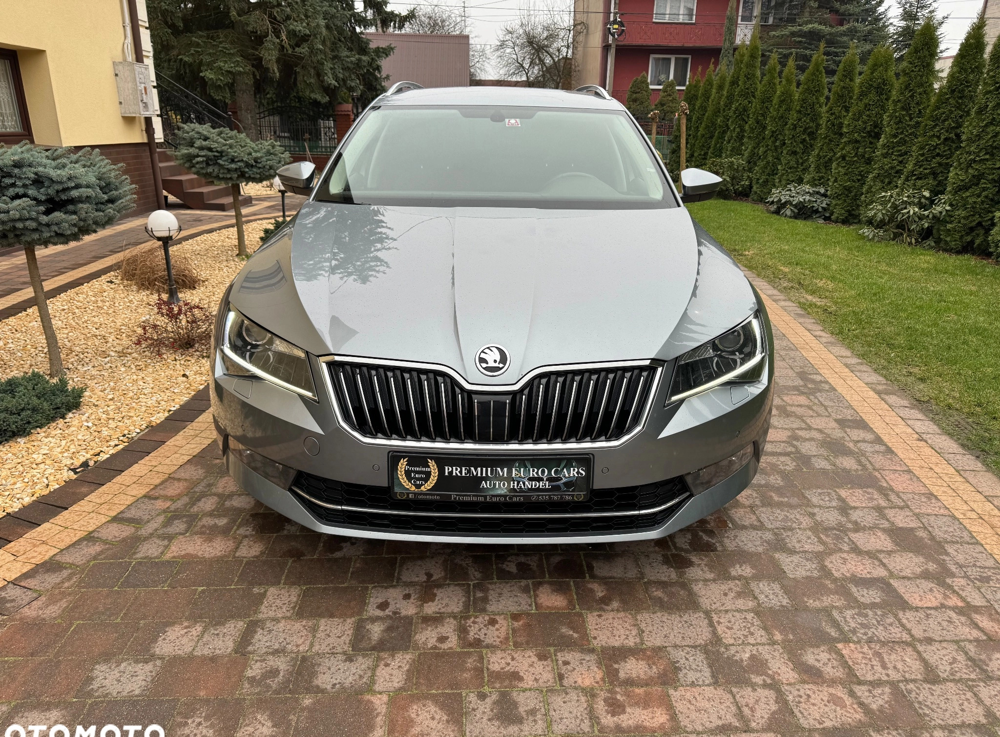 Skoda Superb cena 56900 przebieg: 216550, rok produkcji 2015 z Oleszyce małe 781